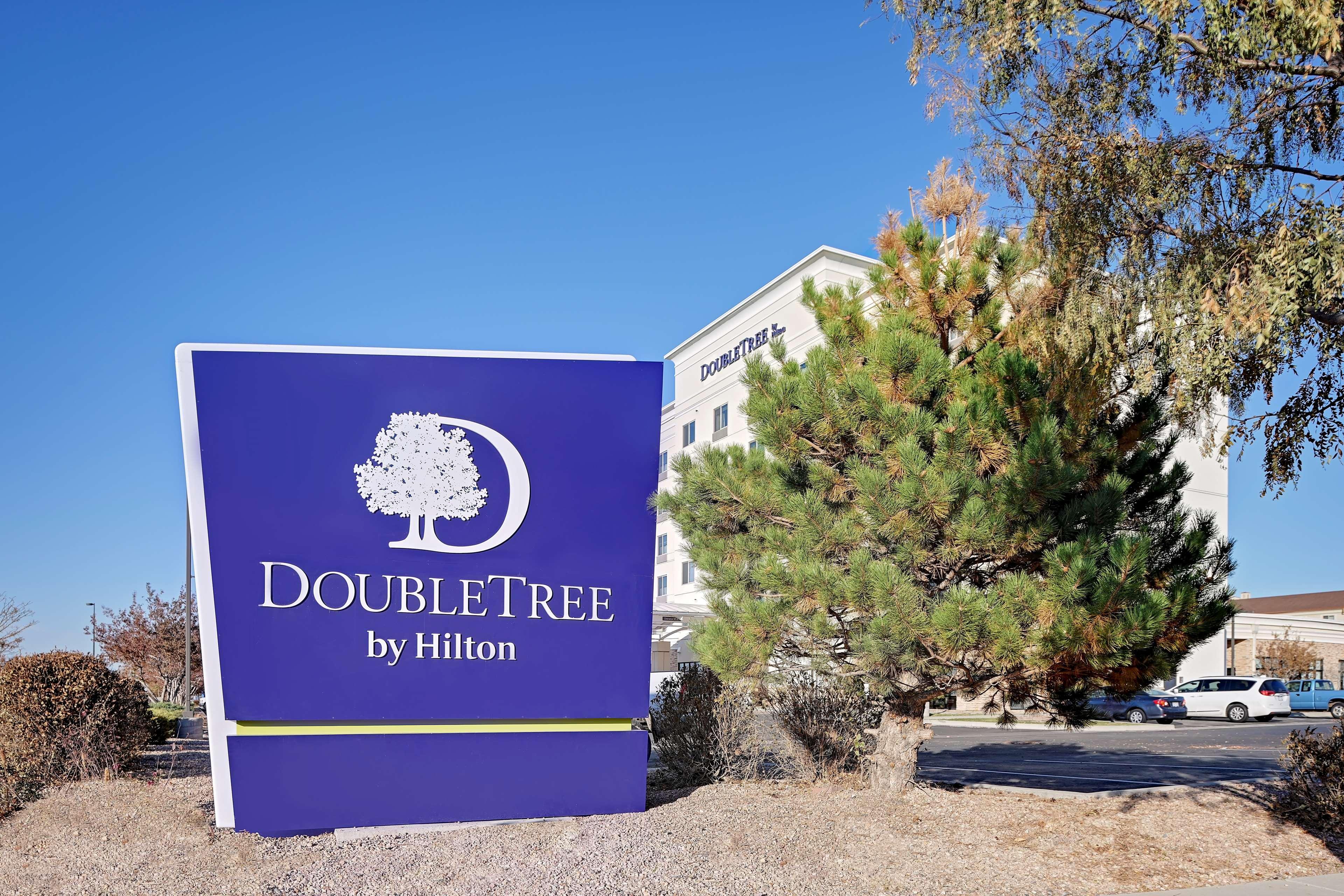 Hotel Doubletree By Hilton Denver International Airport, Co Exterior foto